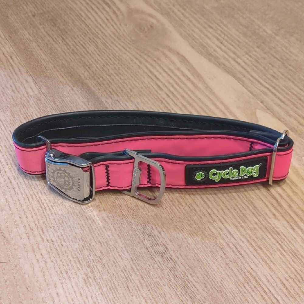 Cycle Dog Pink and Black Dog Collar